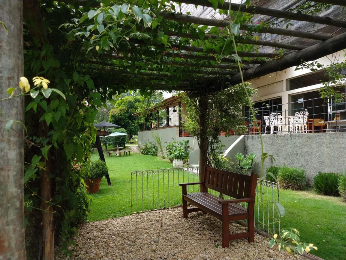 Hotel Santiago Lindoia Exterior photo