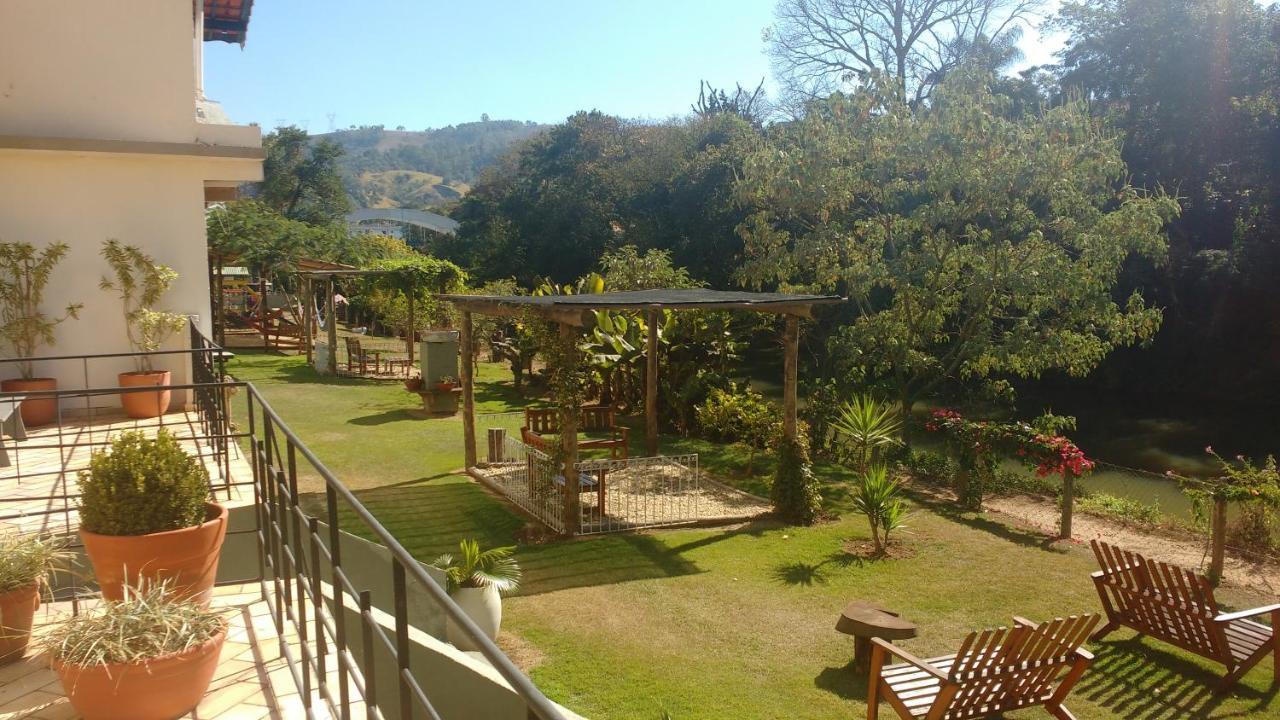 Hotel Santiago Lindoia Exterior photo